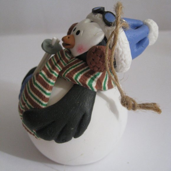 4 QVC 3.5" LED Color Changing Lighted Christmas Ornaments Snowman Penguin Santa - Picture 5 of 16